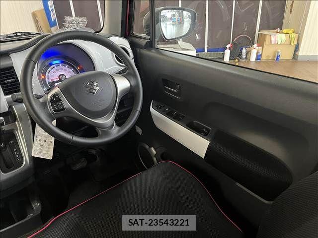 Suzuki HUSTLER 2014-01 8829526-11