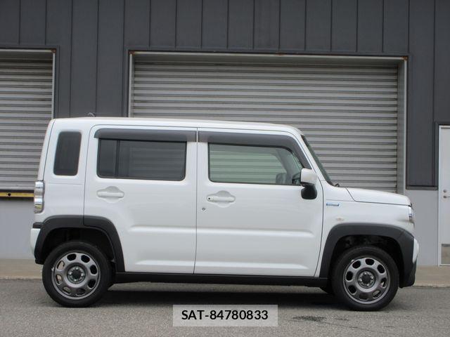 Suzuki HUSTLER 2024-03 8829520-21
