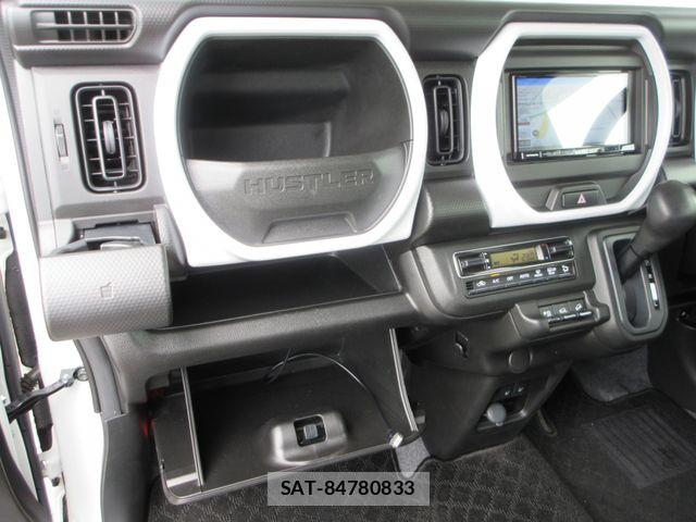 Suzuki HUSTLER 2024-03 8829520-27