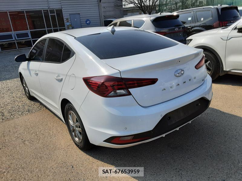 Hyundai AVANTE (ELANTRA) 2019 922448-2