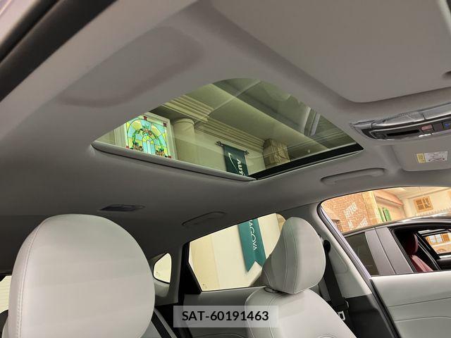 Hyundai KONA 2024-05 6215655-5