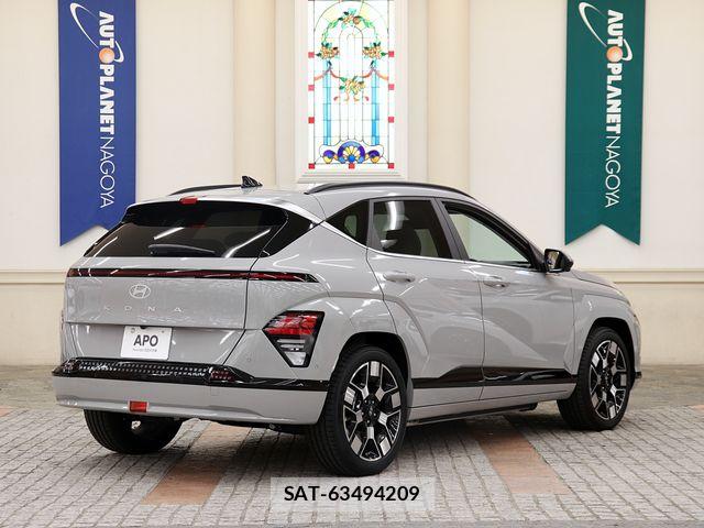 Hyundai KONA 2025-07 8666277-2