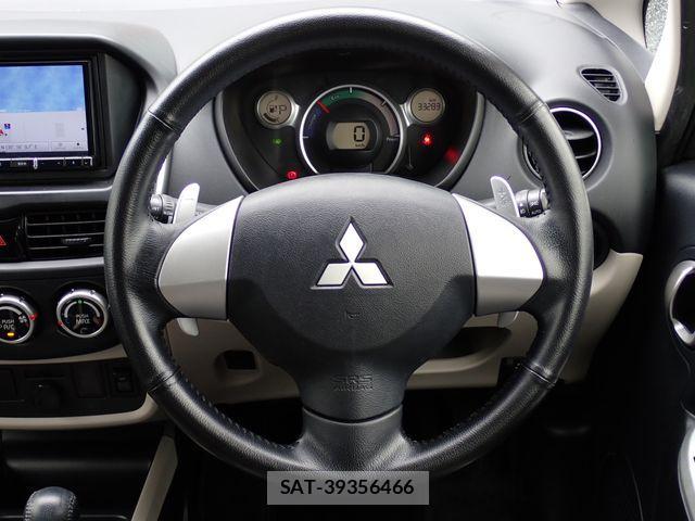 Mitsubishi I-MIEV 2019-10 1211076-16