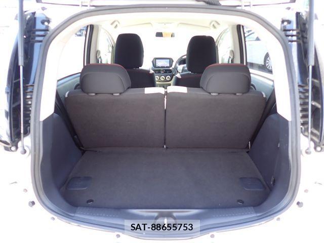 Mitsubishi I-MIEV 2019-11 1257300-14