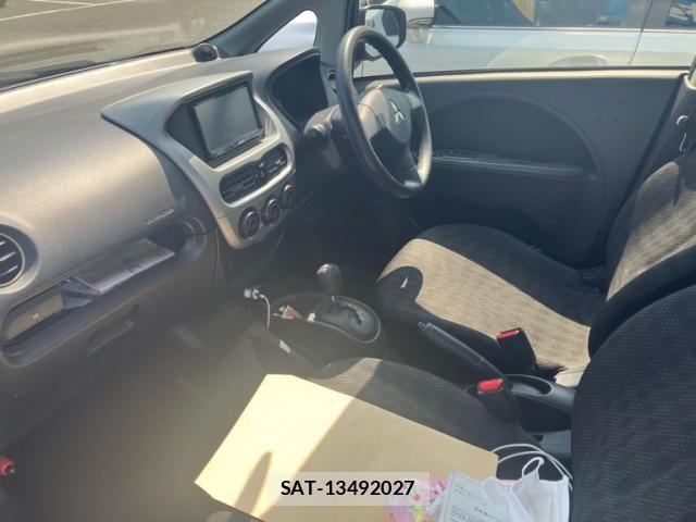 Mitsubishi I-MIEV 2016-01 6906611-10