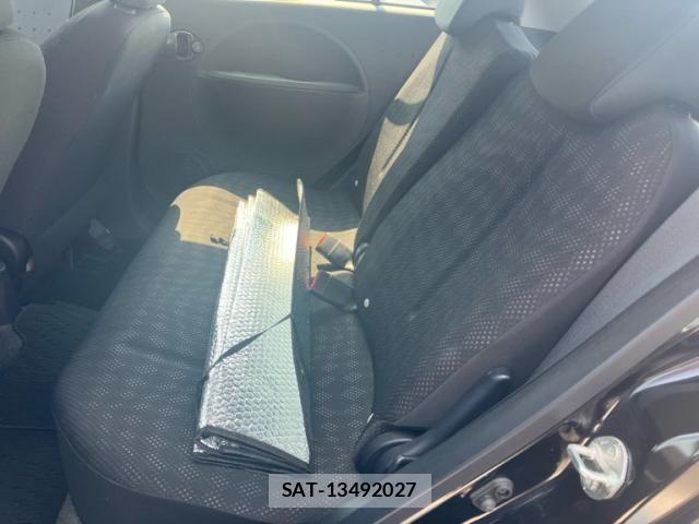 Mitsubishi I-MIEV 2016-01 6906611-11