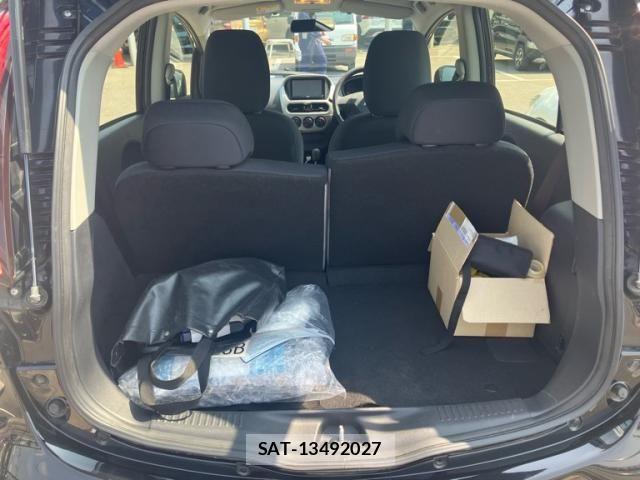 Mitsubishi I-MIEV 2016-01 6906611-12
