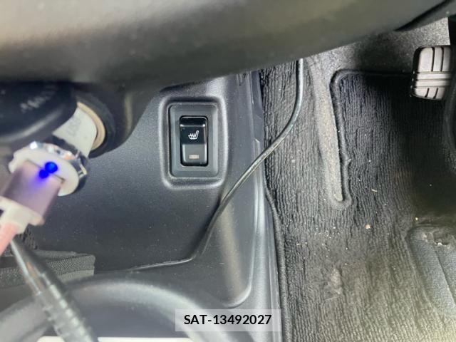 Mitsubishi I-MIEV 2016-01 6906611-16