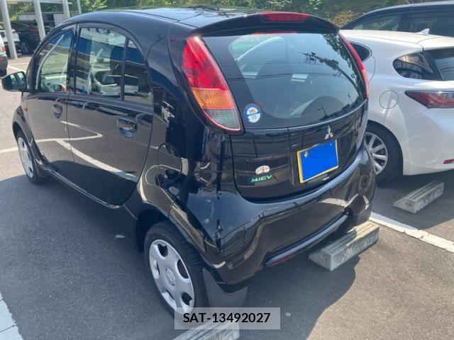 Mitsubishi I-MIEV 2016-01 6906611-5