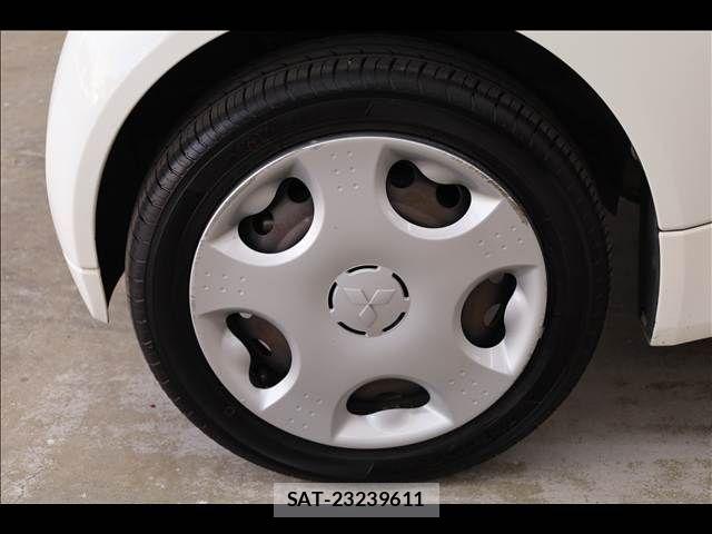 Mitsubishi I-MIEV 2013-04 7020633-13