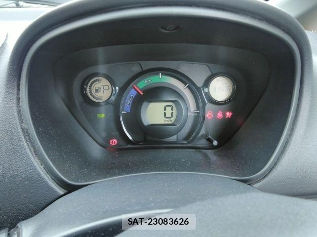 Mitsubishi I-MIEV 2012-03 7724270-25