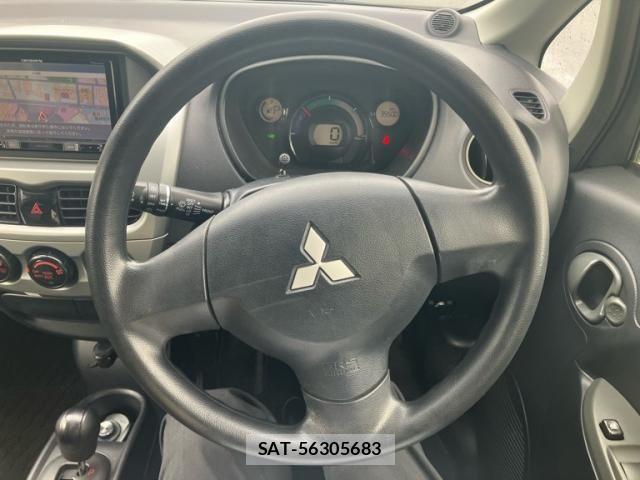 Mitsubishi I-MIEV 2015-10 8829535-10