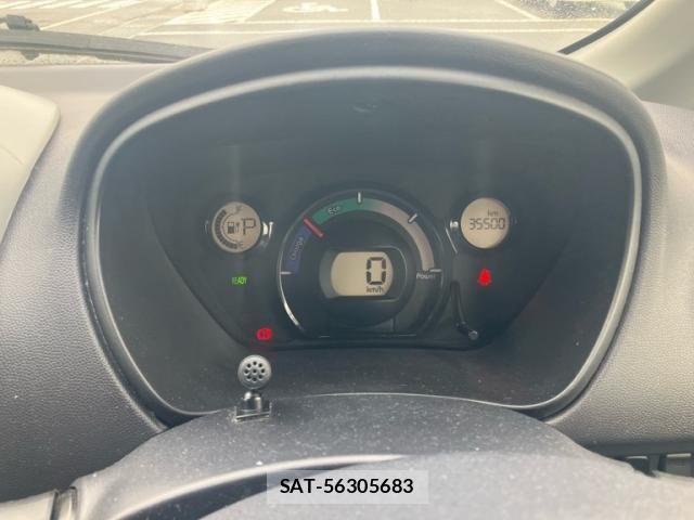 Mitsubishi I-MIEV 2015-10 8829535-11