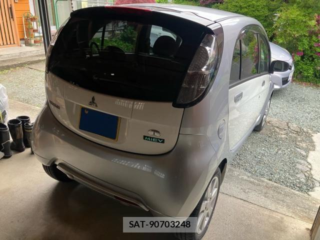 Mitsubishi I-MIEV 2010-07 7219834-2