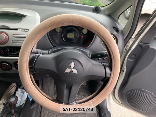 Mitsubishi I-MIEV 2011-11 7454914-12