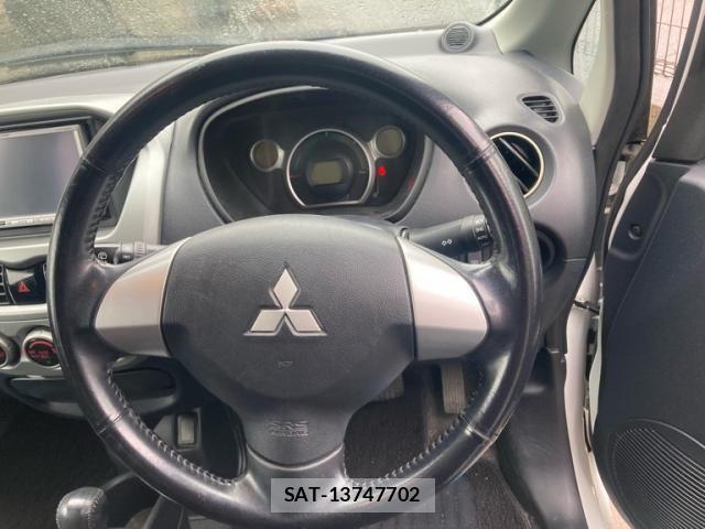 Mitsubishi I-MIEV 2010-08 7562252-10