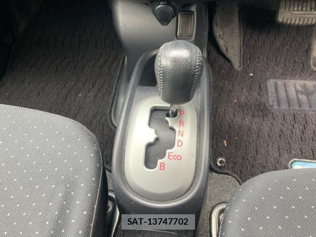 Mitsubishi I-MIEV 2010-08 7562252-11