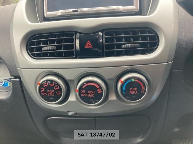 Mitsubishi I-MIEV 2010-08 7562252-12