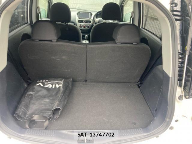 Mitsubishi I-MIEV 2010-08 7562252-6