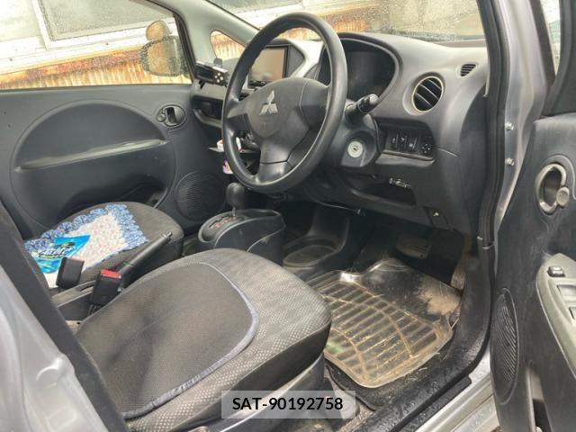 Mitsubishi I-MIEV 2011-11 7785735-6