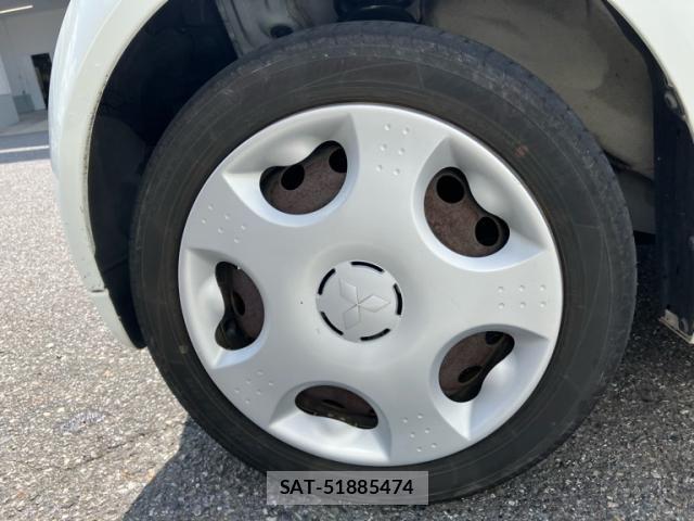 Mitsubishi I-MIEV 2012-06 8099693-3