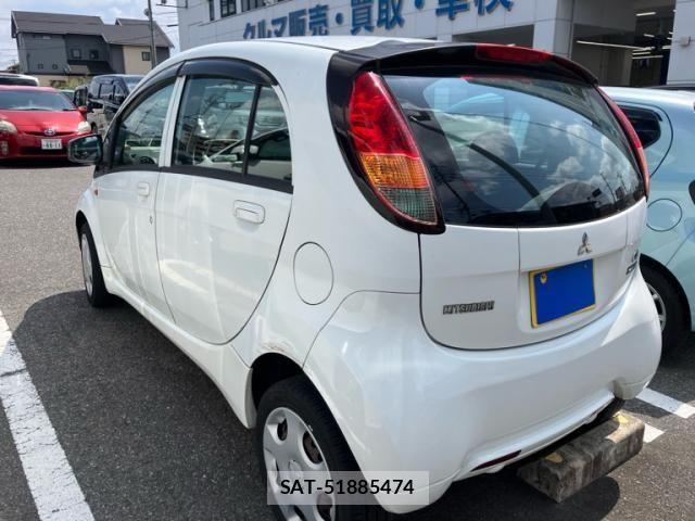 Mitsubishi I-MIEV 2012-06 8099693-6