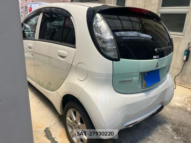 Mitsubishi I-MIEV 2012-05 8207937-4