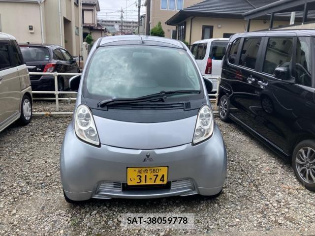 Mitsubishi I-MIEV 2012-05 8230382-1
