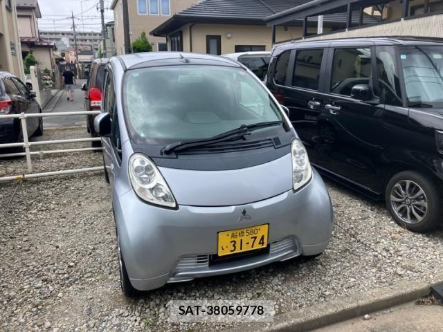 Mitsubishi I-MIEV 2012-05 8230382-2