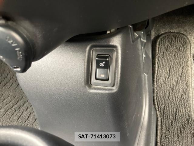 Mitsubishi I-MIEV 2012-11 8336247-11