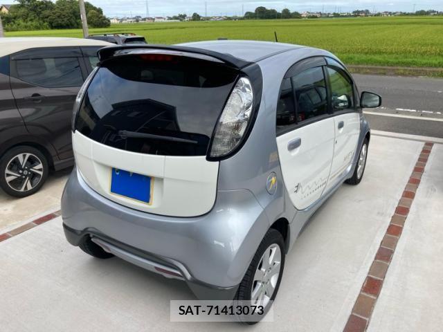 Mitsubishi I-MIEV 2012-11 8336247-2