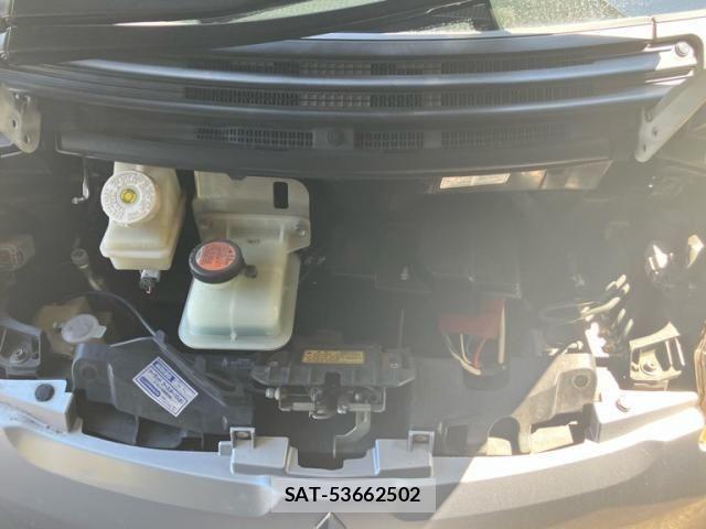 Mitsubishi I-MIEV 2011-09 8562190-11