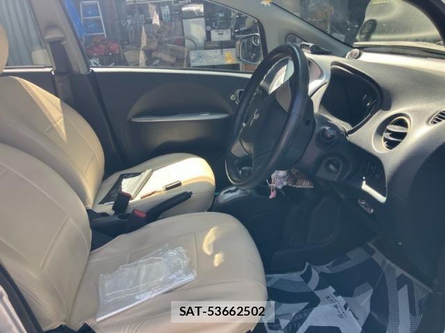 Mitsubishi I-MIEV 2011-09 8562190-12