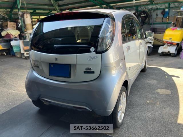 Mitsubishi I-MIEV 2011-09 8562190-2