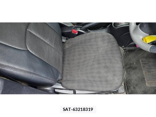 Mitsubishi I-MIEV 2011-10 8780608-16