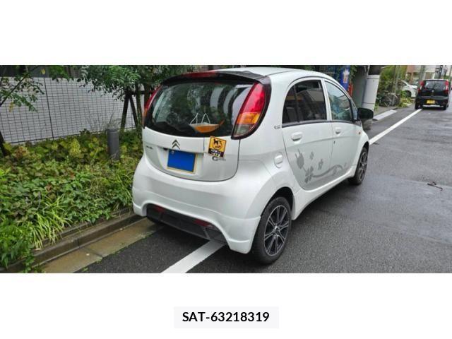 Mitsubishi I-MIEV 2011-10 8780608-5