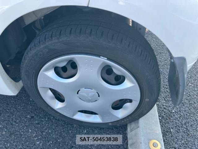 Mitsubishi I-MIEV 2012-03 8829537-8