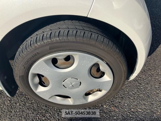 Mitsubishi I-MIEV 2012-03 8829537-5