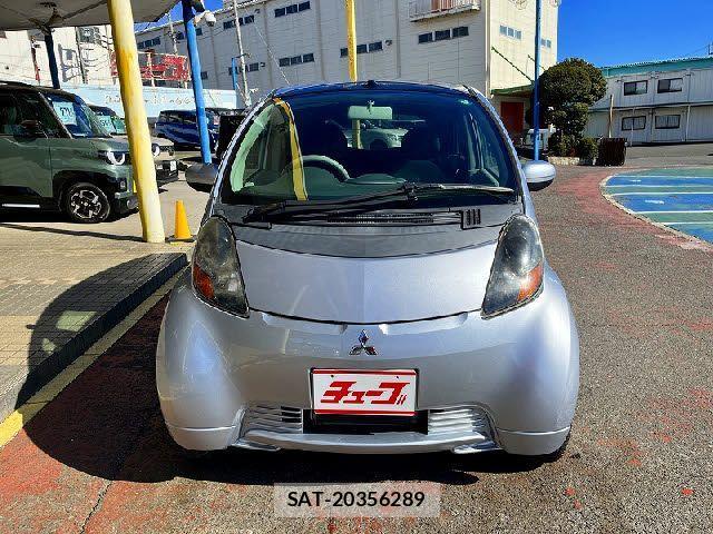 Mitsubishi I 2011-01 2667017-12