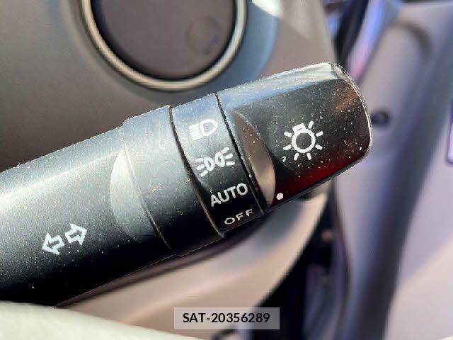 Mitsubishi I 2011-01 2667017-22
