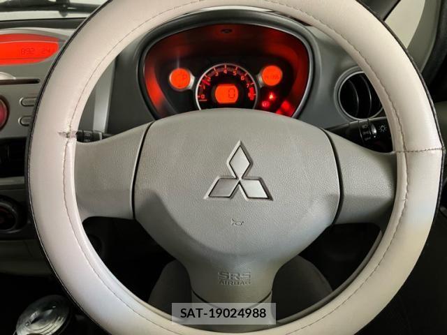 Mitsubishi I 2006-01 7058898-12