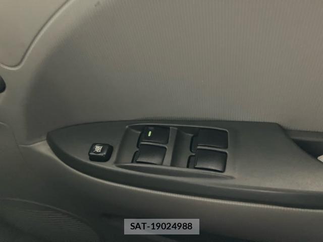 Mitsubishi I 2006-01 7058898-18