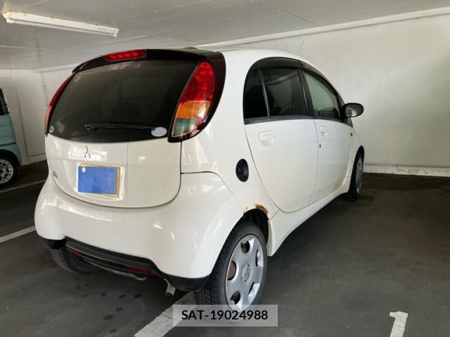 Mitsubishi I 2006-01 7058898-4