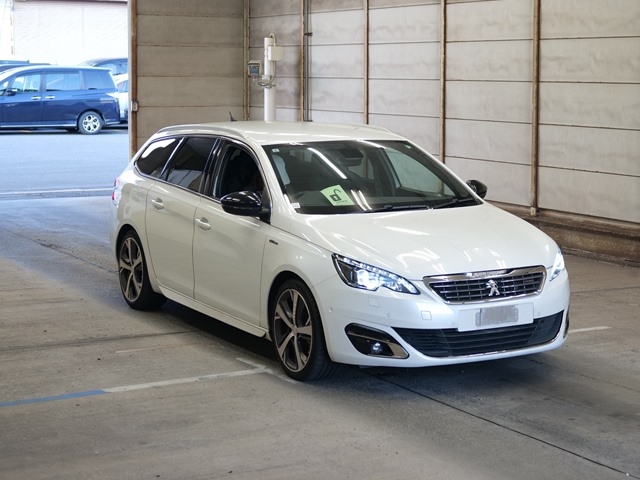 sat car