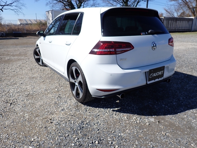 VolksWagen GOLF 2015 809273-1