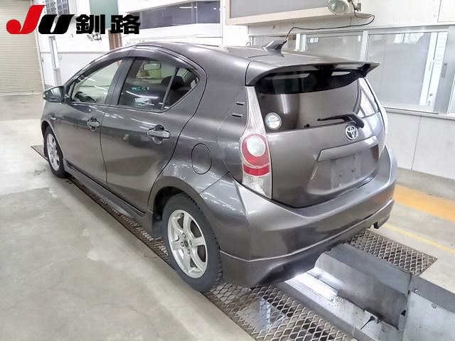 Toyota AQUA 2012 907397-1