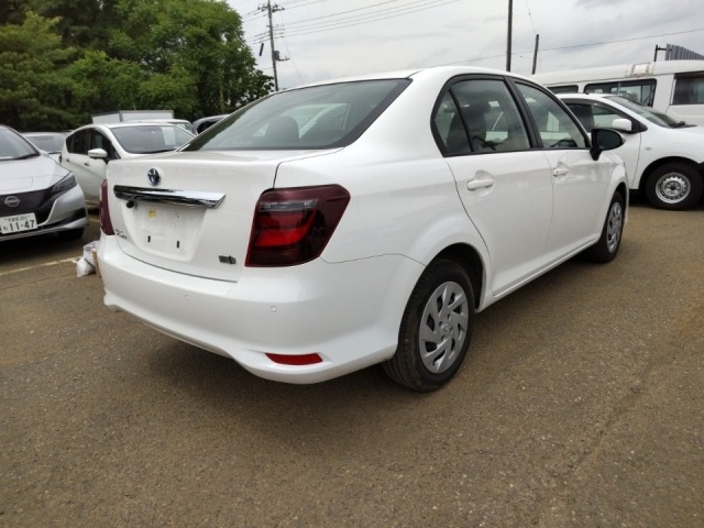 Toyota COROLLA AXIO 2023 947963-1