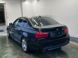 Bmw 3 SERIES 2010 1050594-1