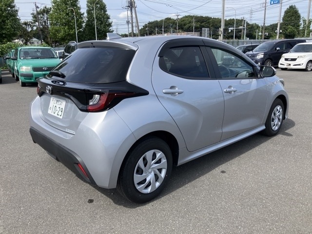 Toyota YARIS 2023 1296895-1
