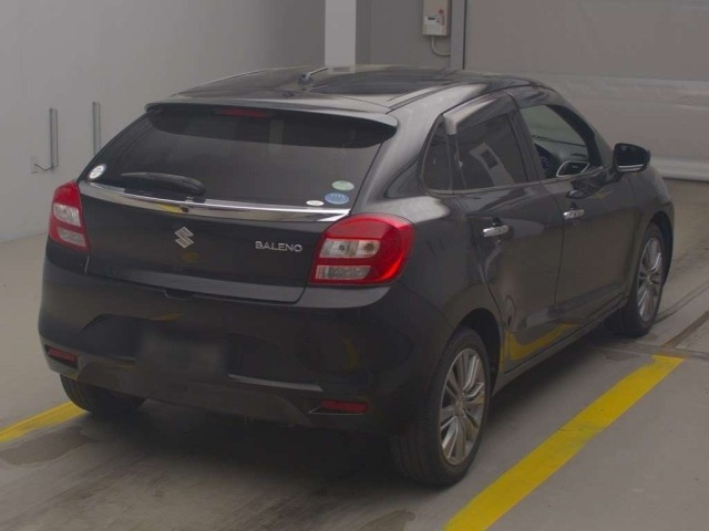 Suzuki BALENO 2018 6883102-1